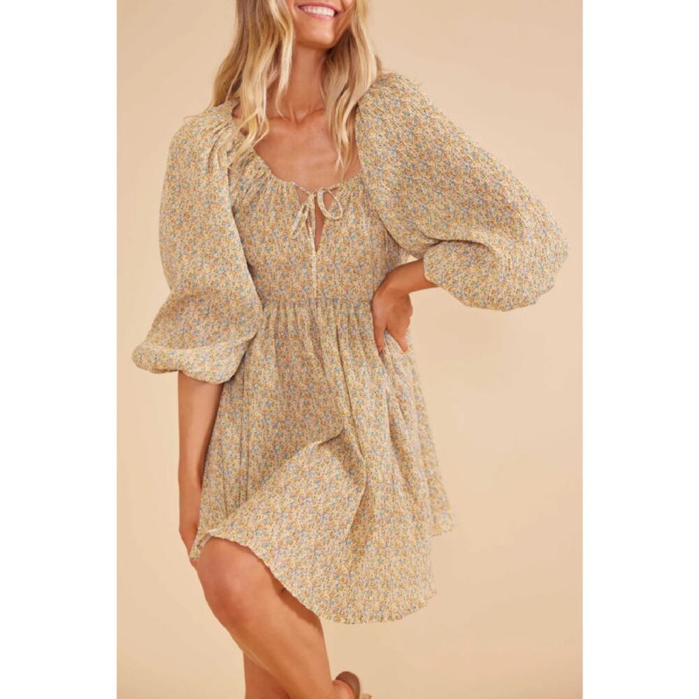 NWT MINKPINK Melody Backless Dress – Size M Urban Outfitters Yellow Floral